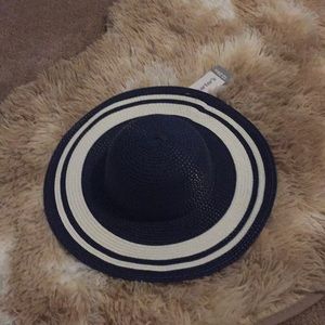 Carters girls hat